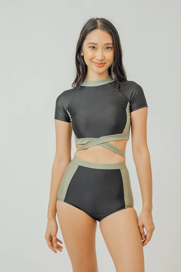 Aleena Color Block Rashguard High Waist Set