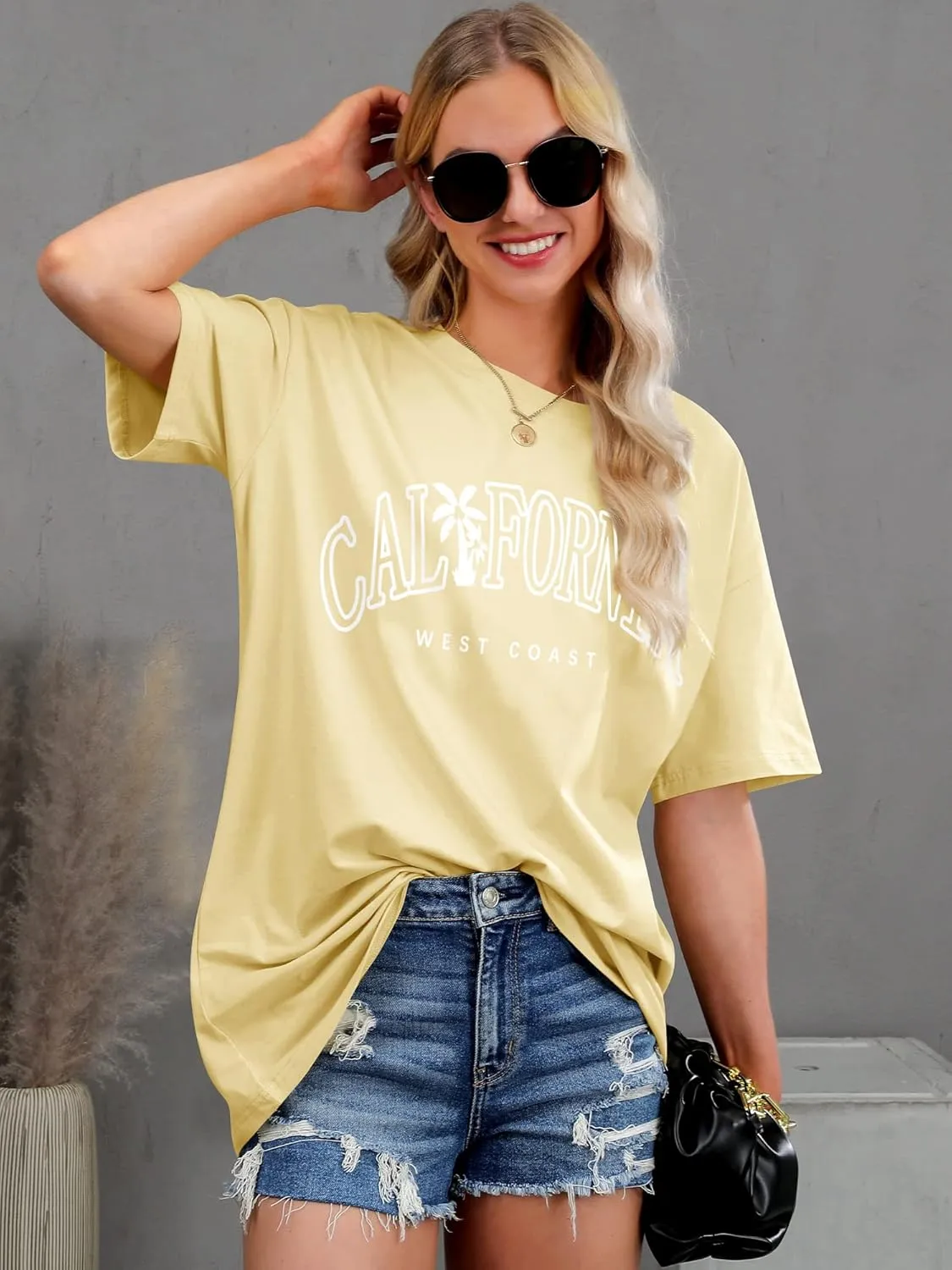 Ezcosplay Women Oversized T Shirts Graphic Tees Casual Drop Shoulder Tops Cute Hawaii Vacation Shirt