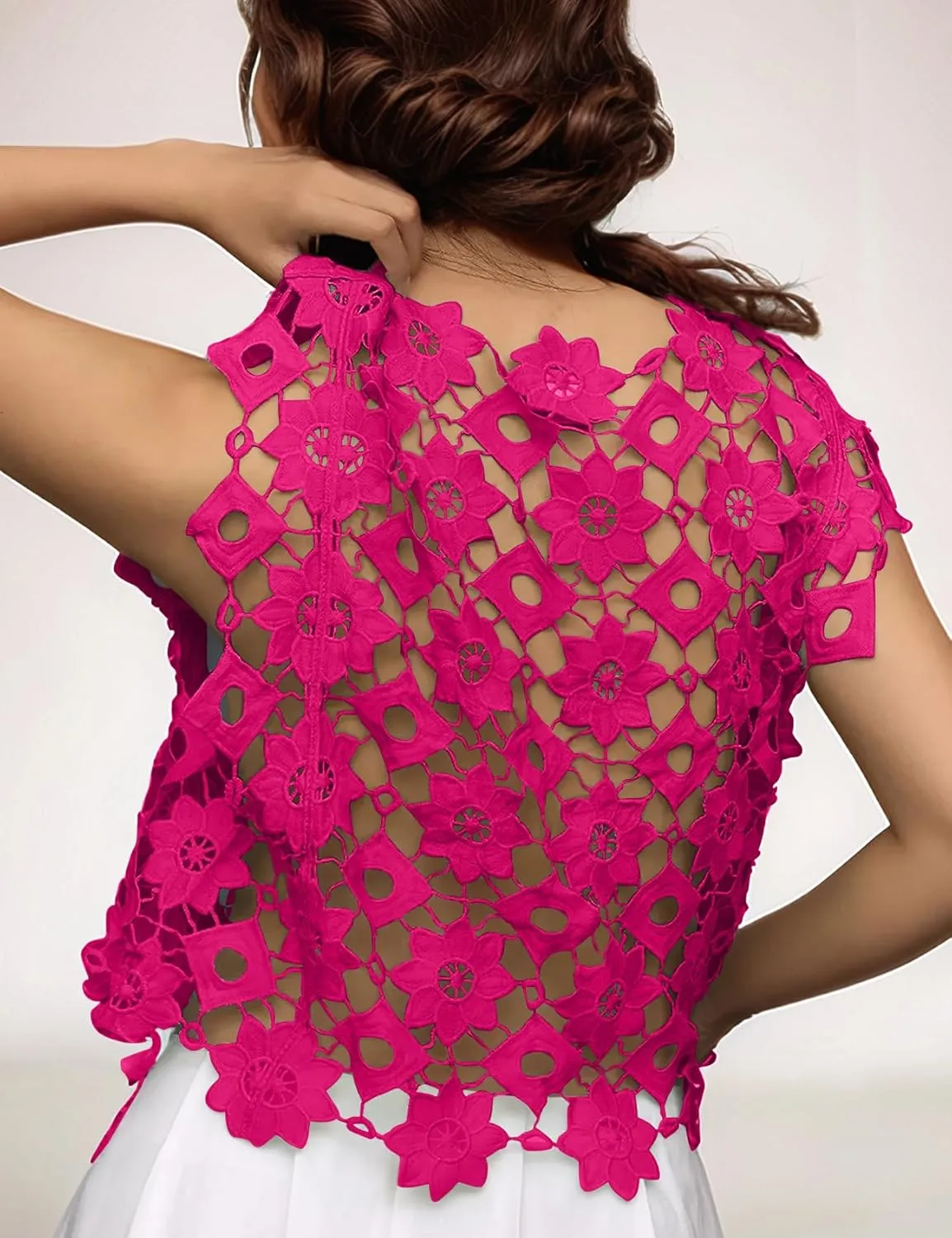 Flygo Womens Hollow Out Floral Lace Vest Cropped Embroideried Summer Crochet Coverup 2025 Trendy Blouse Tops