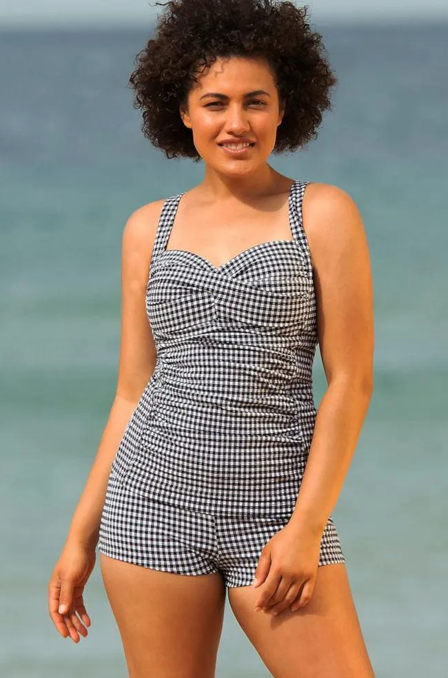 Gingham Boyleg Swim Bottoms (Gingham) Available in sizes 18 and 20 only