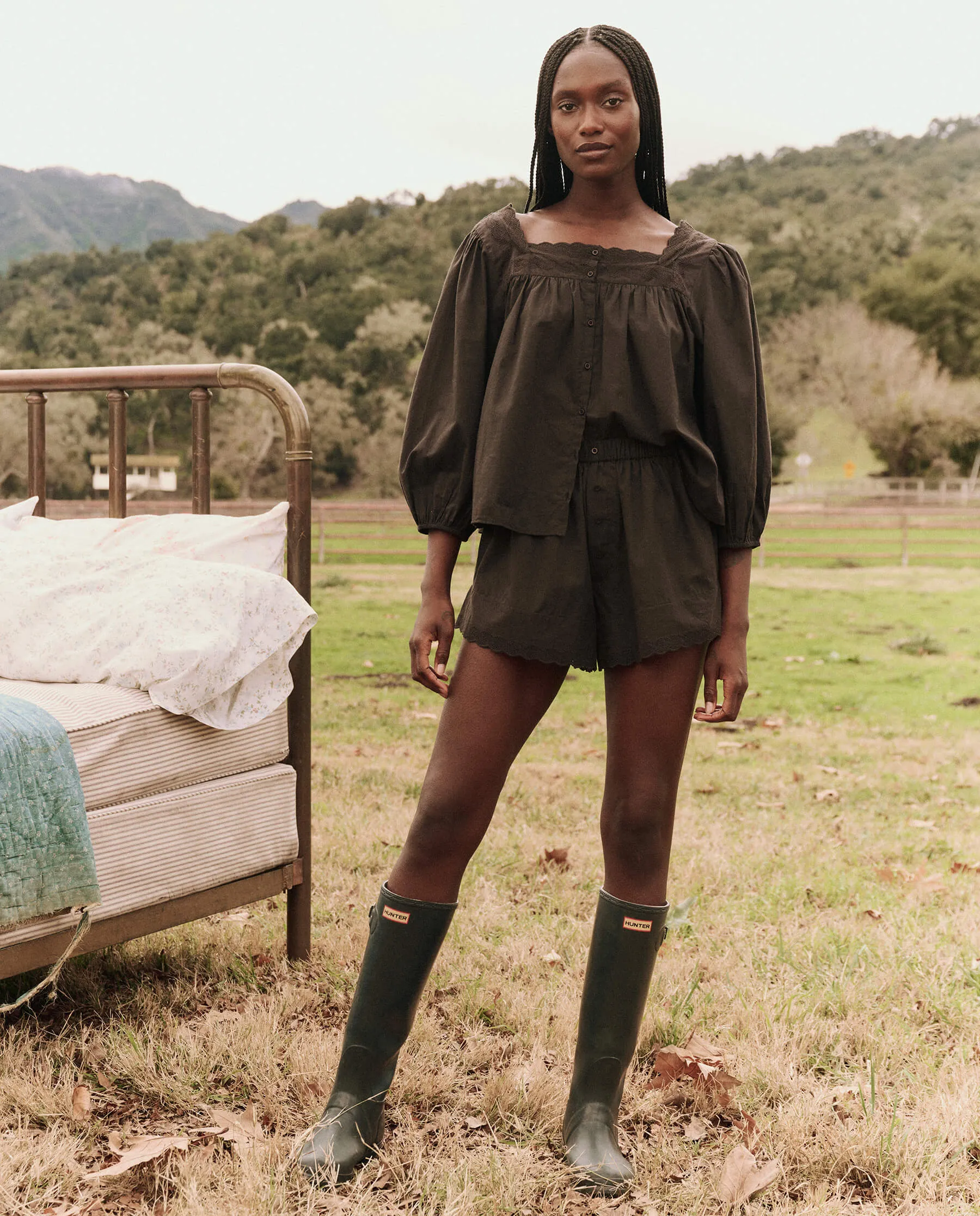The Eyelet Button Sleep Top. -- Black